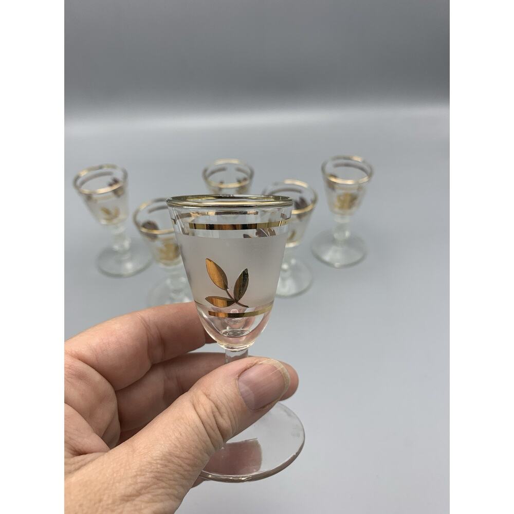 Vintage Mid Century Libbey Shot Glasses, Set Of Six, Frosted With Gold Leaf